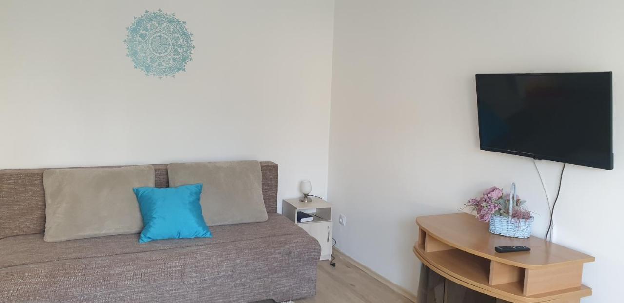 Napfeny Apartmanhaz Balatonberény Екстериор снимка