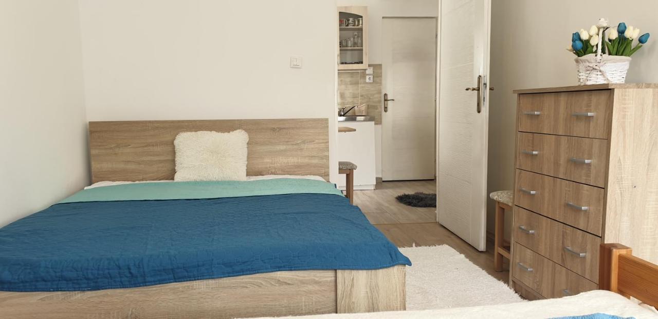 Napfeny Apartmanhaz Balatonberény Екстериор снимка