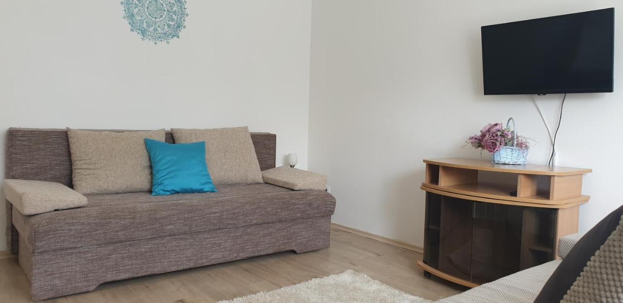Napfeny Apartmanhaz Balatonberény Екстериор снимка
